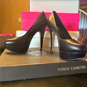 Vince Camuto Heel